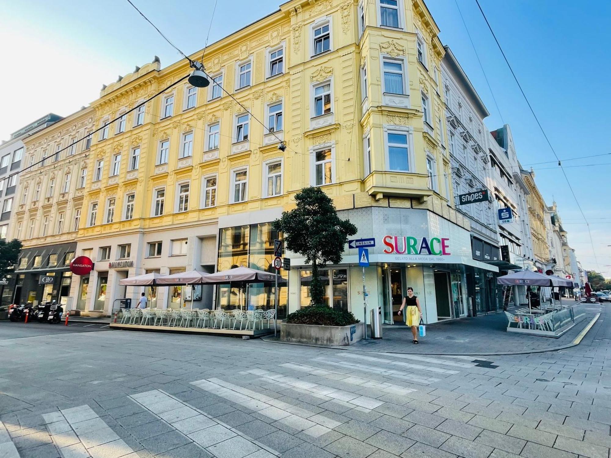 شقة Salon Des Fleurs Linz-Landstrasse المظهر الخارجي الصورة
